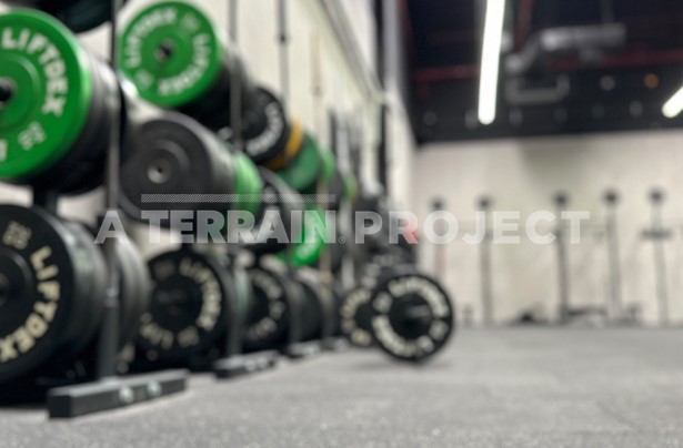 Zorlukları Başarıya Dönüştürmek: Bir Spor Salonu Zemin Kaplama Vaka Çalışması